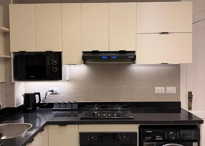 Luxury Modern Flat With Great Location Apartment
